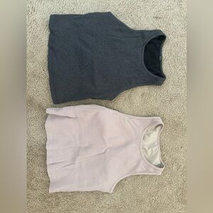 2 for 1 vuori “all the feels” tank in grey and light pink